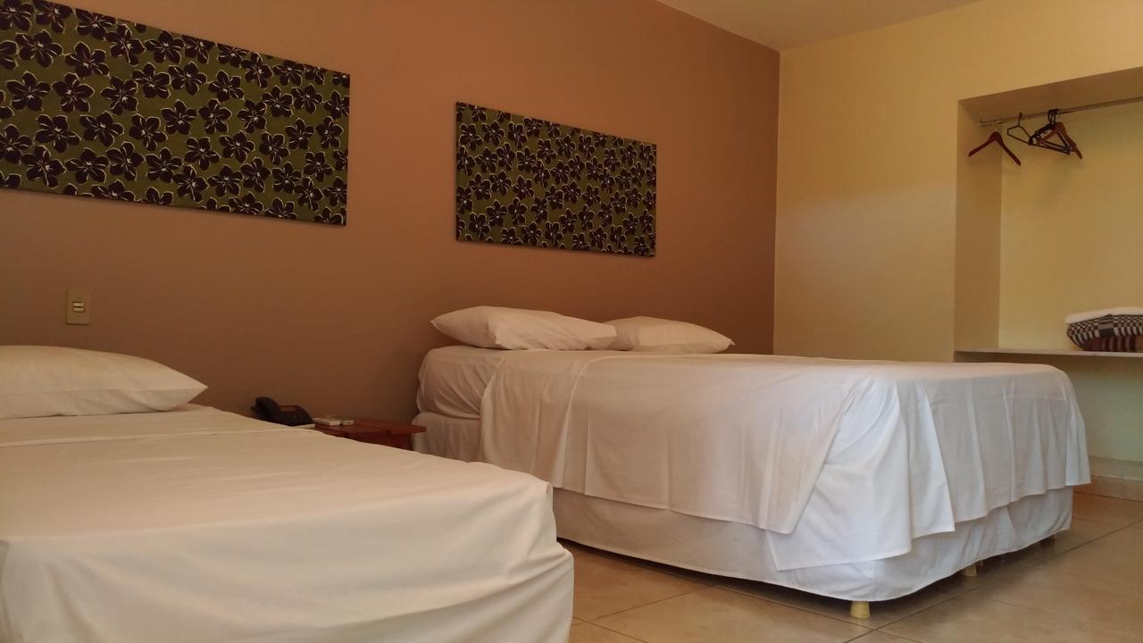 Hotel Vila Boa Гояс Экстерьер фото